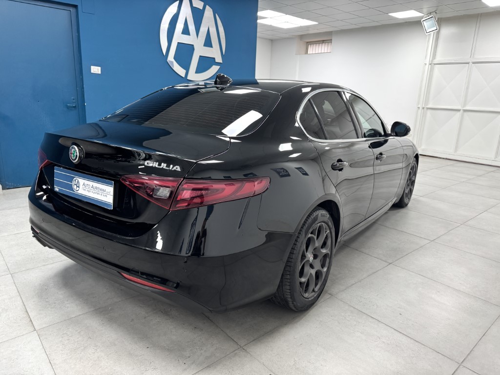 ALFA GIULIA 2.2 TD 160 CV EXECUTIVE AUTOM PADDLE NAVI